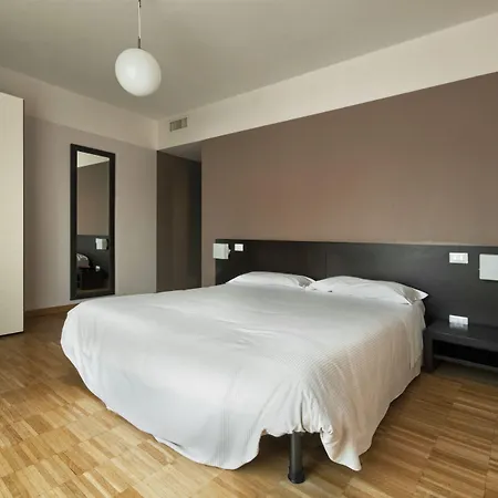 Pensjonat Vialeromadodici &