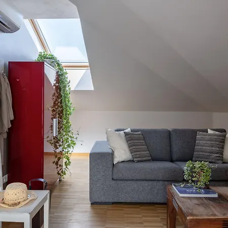 Vialeromadodici & 4*