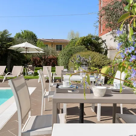 Vialeromadodici & 4*